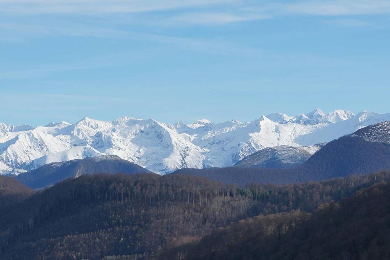 Joli Gite En Ariege Avec Vue Buzan Exterior photo